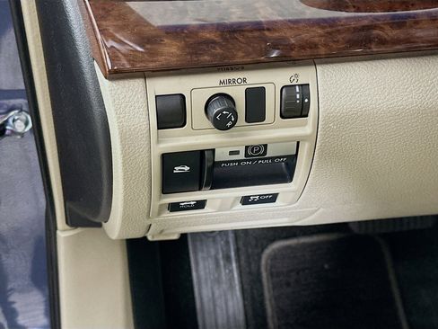 Used 2013 Subaru Legacy 2.5i Limited image 16