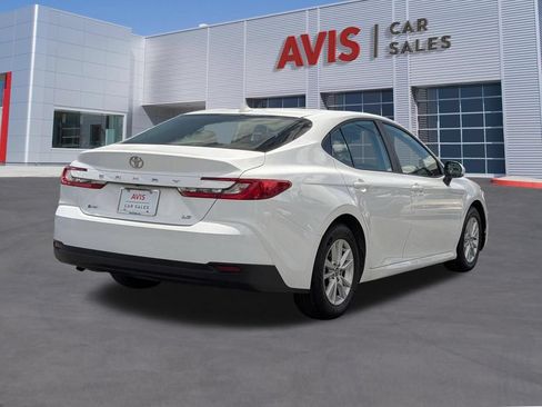 Used 2025 Toyota Camry LE FWD image 6