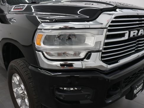 Used 2024 RAM 2500 Laramie AWD/4WD image 21