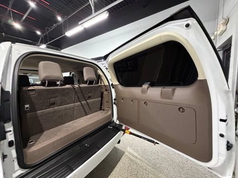 Used 2019 Lexus GX 460 Premium AWD/4WD image 57