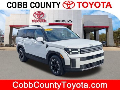 Used 2024 Hyundai Santa Fe SEL image 1