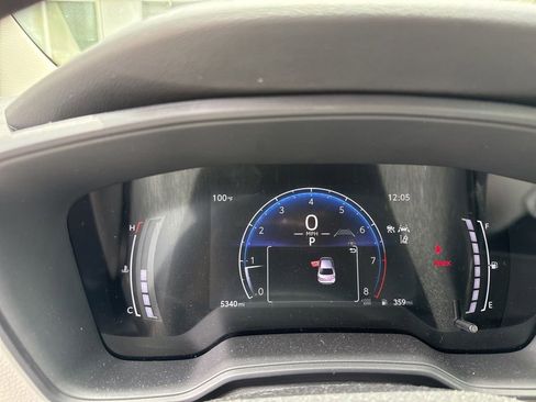 Used 2026 Toyota Corolla LE FWD image 7