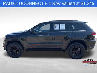 Used 2015 Jeep Grand Cherokee Limited w/ Trailer Tow Group IV AWD/4WD video 2