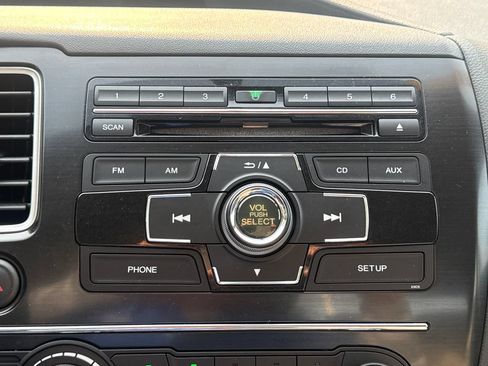 Used 2013 Honda Civic LX image 25