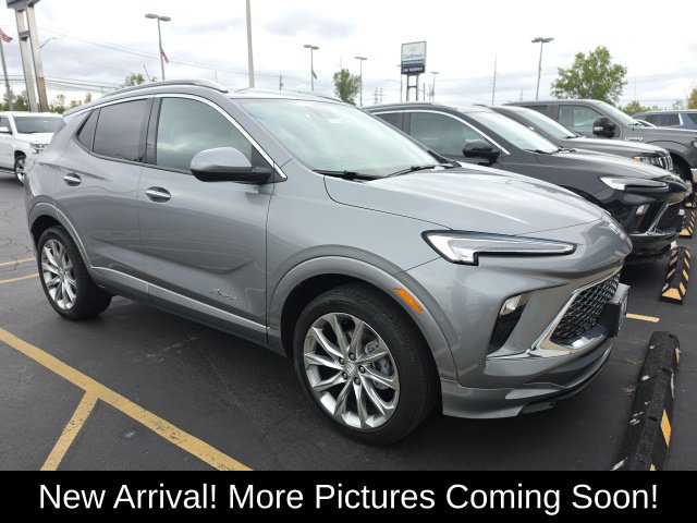 Used 2024 Buick Encore GX Avenir AWD/4WD image 1