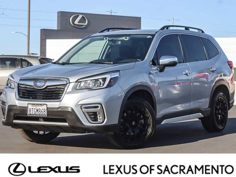 Used 2020 Subaru Forester Touring image 1