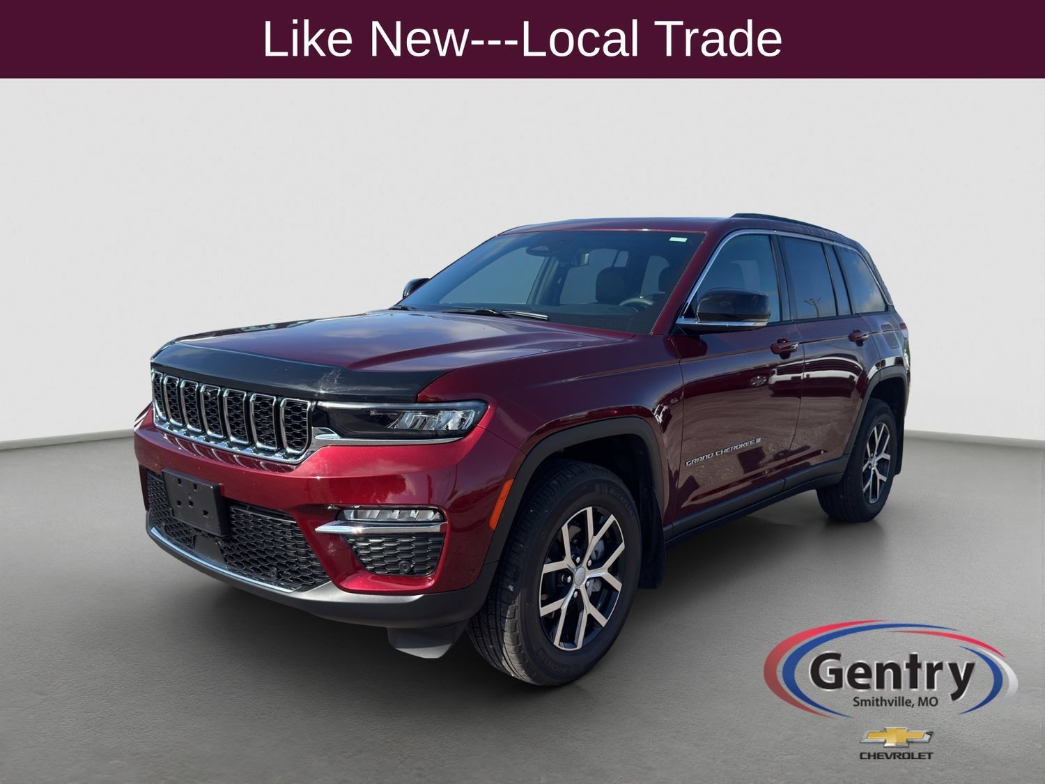 Used 2025 Jeep Grand Cherokee Limited w/ Luxury Tech Group II AWD/4WD image 1