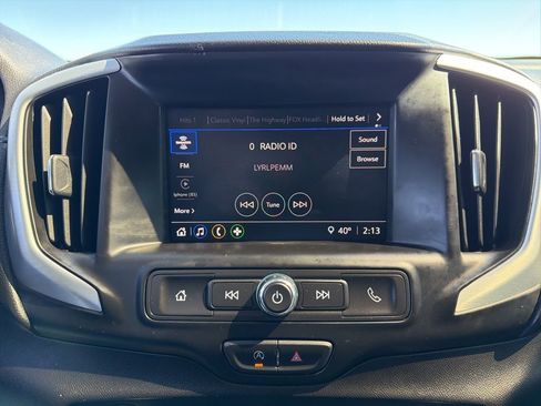 Used 2024 GMC Terrain SLE FWD image 6