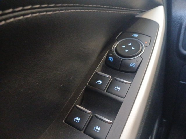 Used 2022 Ford Explorer XLT w/ Equipment Group 202A RWD image 7