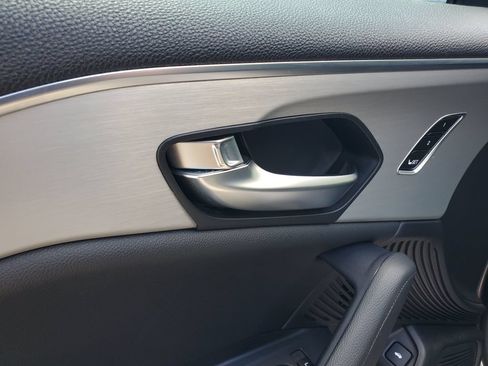 Used 2023 Acura TLX FWD image 21