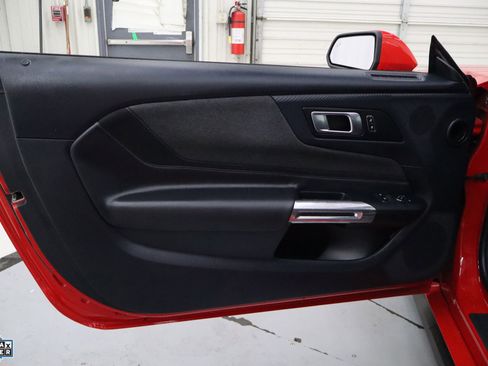 Certified 2024 Ford Mustang Coupe image 13