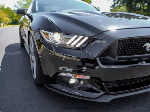 Used 2017 Ford Mustang GT image 82