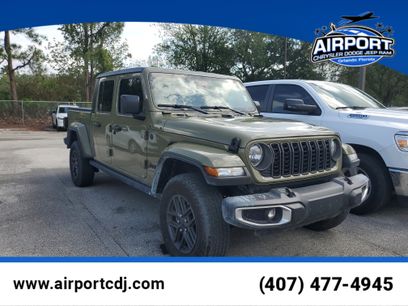 Used 2025 Jeep Gladiator Sport