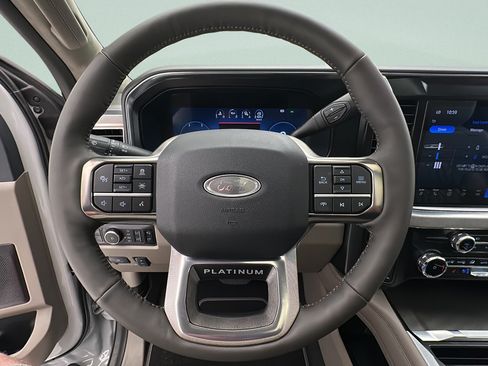 New 2026 Ford F250 Platinum w/ Platinum Plus Package AWD/4WD image 16