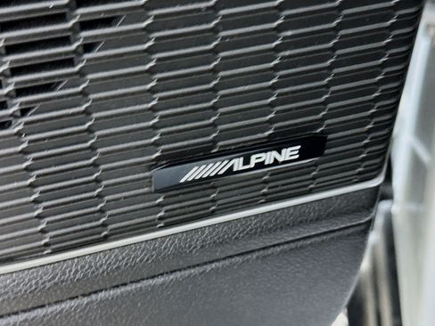 Used 2024 Jeep Grand Cherokee Limited 4xe AWD/4WD image 4