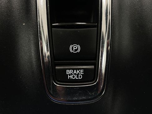 Used 2020 Honda HR-V LX image 24