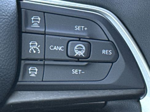 New 2026 Jeep Grand Cherokee L 2WD image 21