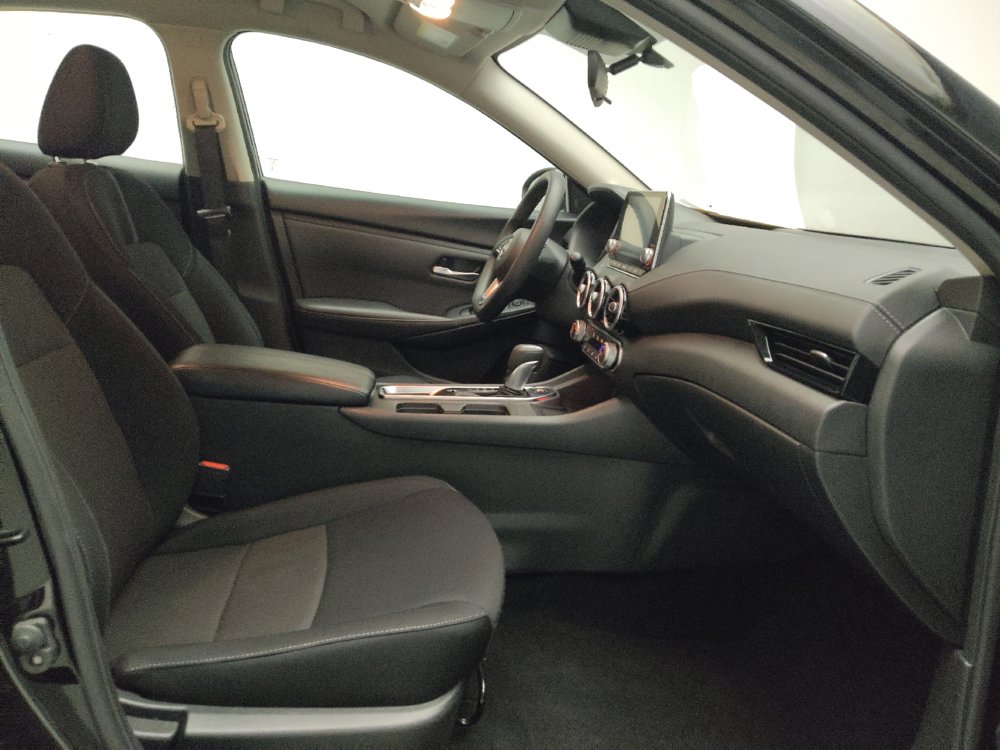 Used 2024 Nissan Sentra SV FWD image 21