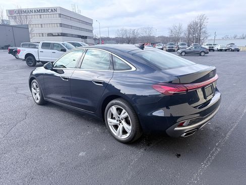 Used 2025 Audi A5 2.0T Premium Plus image 3