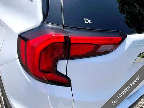 Used 2019 GMC Terrain SLE FWD image 28