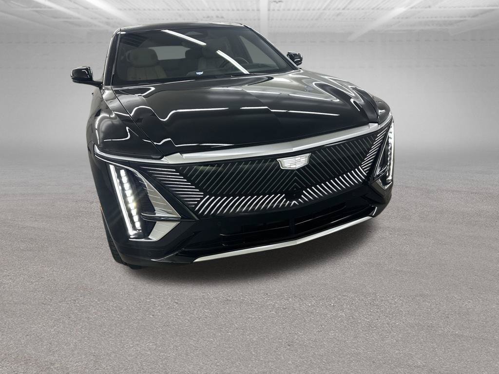 Certified 2026 Cadillac Lyriq Signature Luxury w/ Nappa Leather Package AWD/4WD image 2