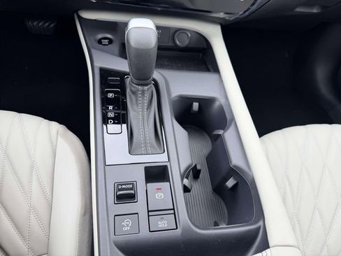New 2026 Nissan Sentra SV FWD image 23
