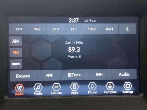 Used 2021 Jeep Compass Latitude image 25