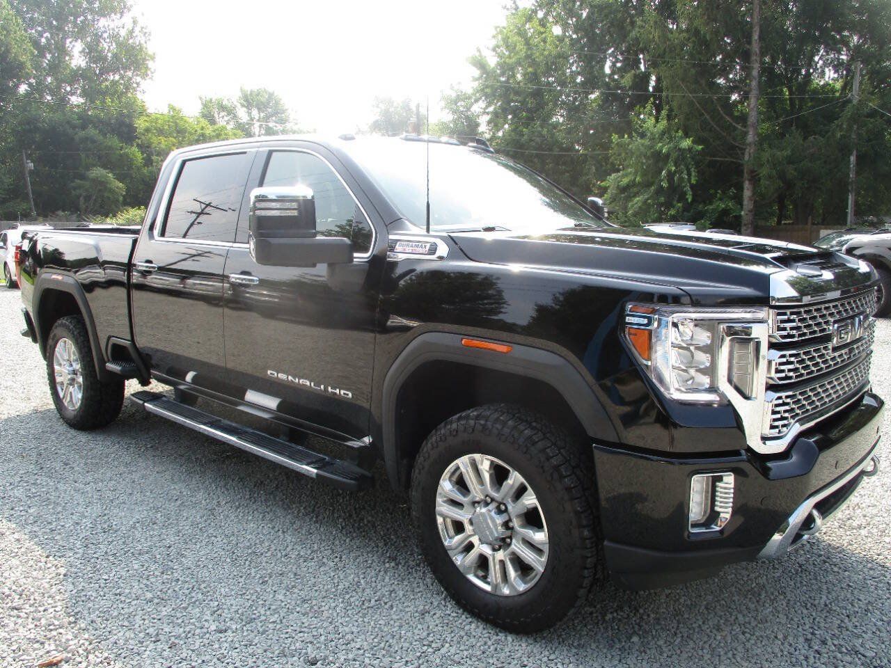 Used 2022 GMC Sierra 3500 Denali w/ Denali Ultimate Package AWD/4WD image 7