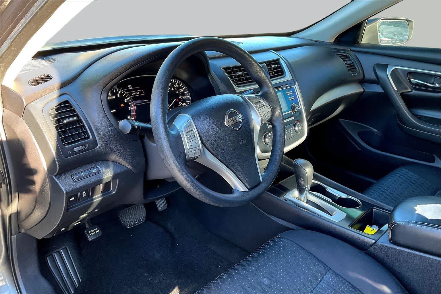 Used 2016 Nissan Altima 2.5 S w/ Power Driver Seat Package FWD image 16
