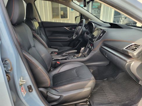 Used 2019 Subaru Crosstrek 2.0i Limited w/ Popular Package #4 image 16