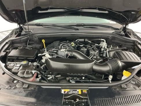 Used 2025 Dodge Durango GT AWD/4WD image 35