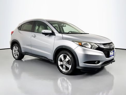 Certified 2017 Honda HR-V EX-L image 3