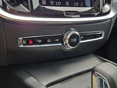 Certified 2024 Volvo S60 B5 Core w/ Climate Package FWD image 16