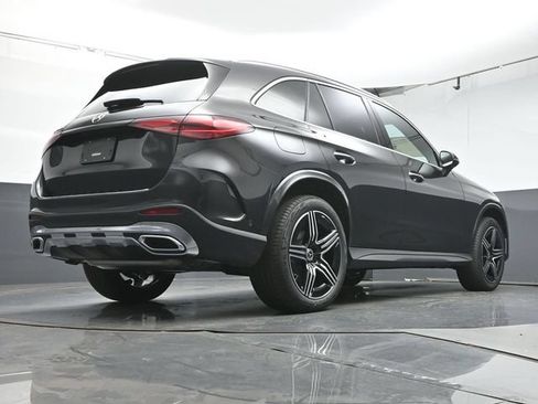 Used 2026 Mercedes-Benz GLC 300 image 42
