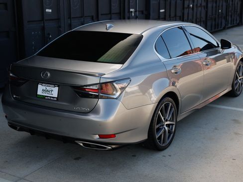 Used 2018 Lexus GS 350 F Sport RWD image 16