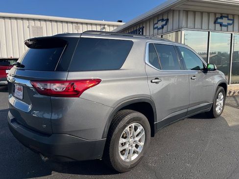 Used 2019 Chevrolet Traverse LT image 8