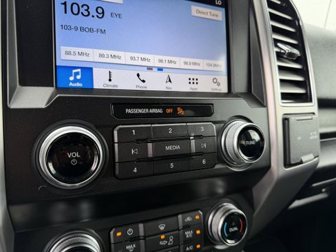 Used 2019 Ford F150 Platinum AWD/4WD image 21