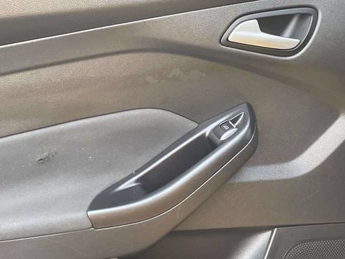 Used 2015 Ford Focus ST FWD image 10