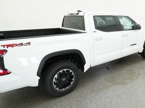 New 2026 Toyota Tundra SR5 AWD/4WD image 9
