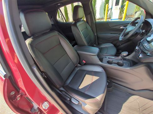 Used 2024 Chevrolet Equinox RS w/ RS Leather Package FWD image 34