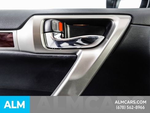 Used 2019 Lexus GX 460 image 53