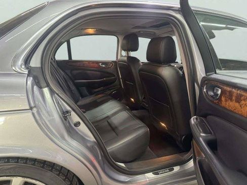 Used 2008 Jaguar XJ8 RWD image 35
