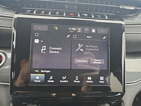 Certified 2023 Jeep Grand Cherokee Laredo image 26