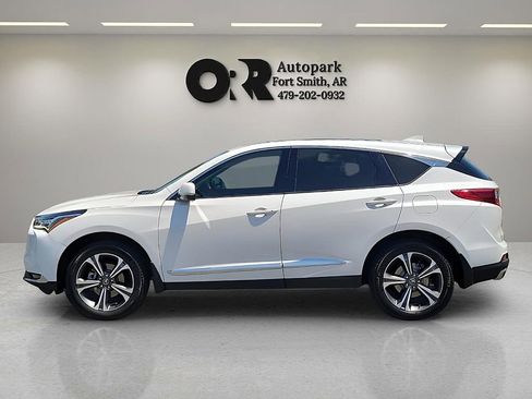 Used 2023 Acura RDX AWD w/ Advance Package image 3