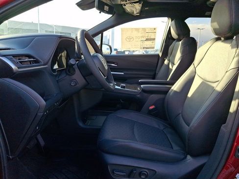 New 2026 Toyota Sienna Limited image 11