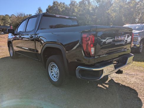 Used 2024 GMC Sierra 1500 Pro w/ Pro Value Package image 7