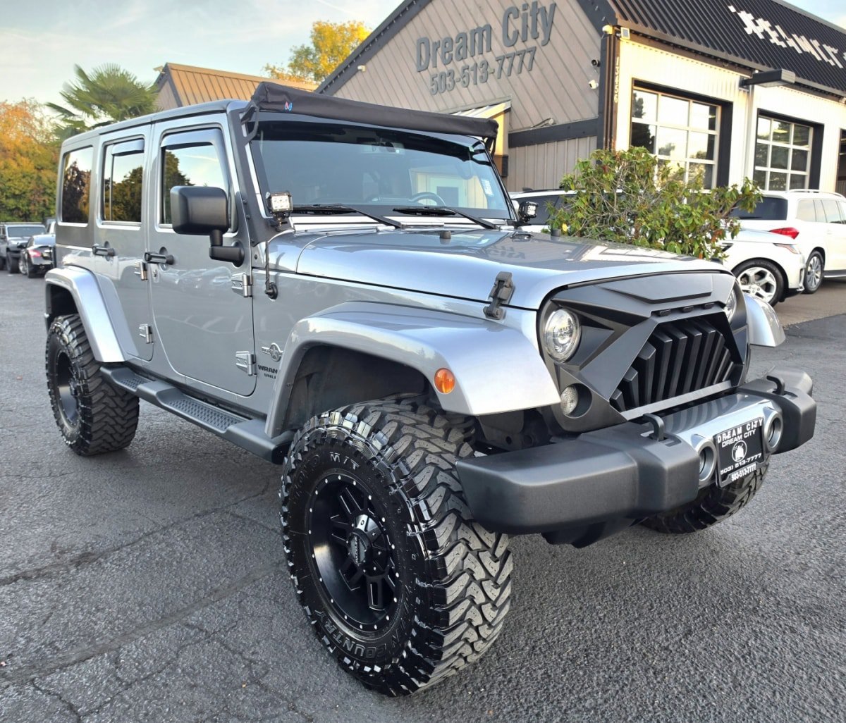 Used 2014 Jeep Wrangler Unlimited Sport AWD/4WD image 1