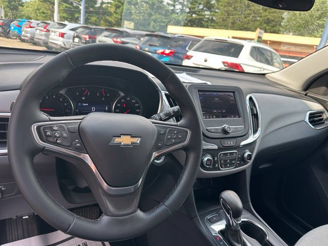Used 2023 Chevrolet Equinox LT w/ Driver Convenience Package AWD/4WD image 21