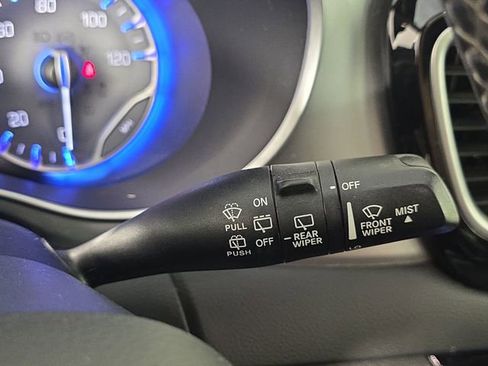 Used 2018 Chrysler Pacifica Touring-L Plus w/ Advanced Safetytec Group FWD image 33