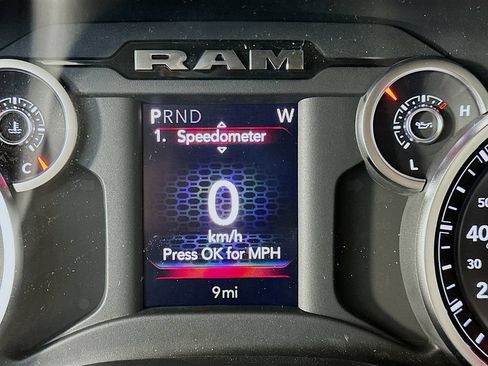 New 2026 RAM 2500 Tradesman AWD/4WD image 11